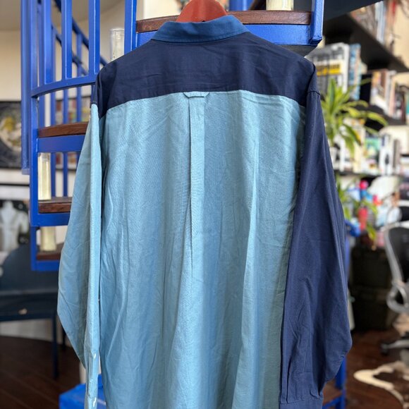 Lacoste Relaxed Fit Colorblock LS Button-Down (XL) - Picture 2 of 5